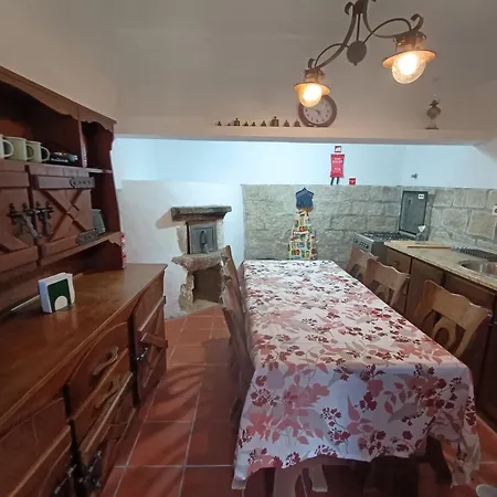 Vila Quinta Do Castelo - Pool And Fast Wifi Frende